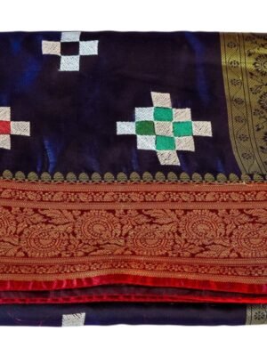 Banarasi Silk Saree with Phulkari Motif - Vastra ShringarSAREEVastra ShringarVastra ShringarVS050Banarasi Silk Saree with Phulkari Motif