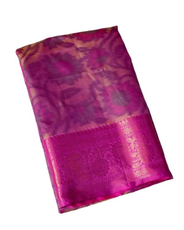 Pochampally Silk Saree with Beautiful Print - Vastra ShringarSAREEVastra ShringarVastra ShringarVS236Pochampally Silk Saree with Beautiful Print