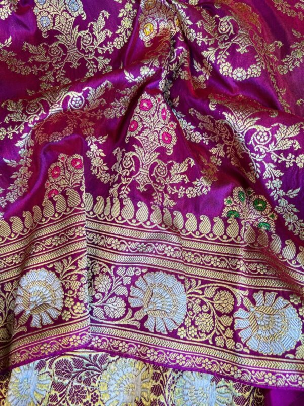 Pure Katan Silk Saree with Graceful Meena Work - Vastra ShringarSAREEVastra ShringarVastra ShringarPure Katan Silk Saree with Graceful Meena Work