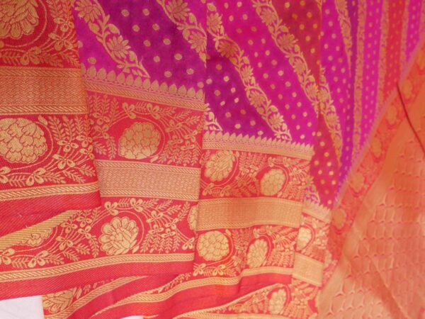 Semi Dupion Silk Saree - Vastra ShringarSAREEVastra ShringarVastra ShringarVS017Semi Dupion Silk Saree - Vastra Shringar