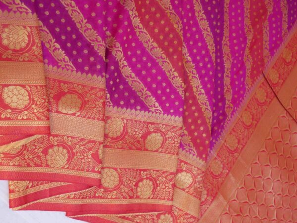 Semi Dupion Silk Saree - Vastra ShringarSAREEVastra ShringarVastra ShringarVS017Semi Dupion Silk Saree - Vastra Shringar