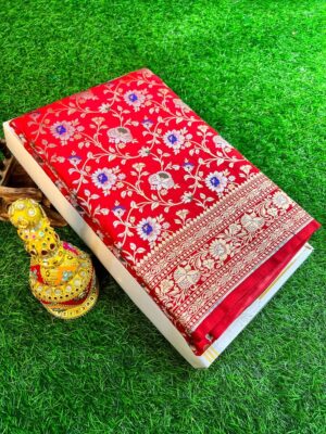 Semi Katan Silk Saree with Beautiful Floral Weave - Vastra ShringarSAREEVastra ShringarVastra ShringarSemi Katan Silk Saree with Beautiful Floral Weave