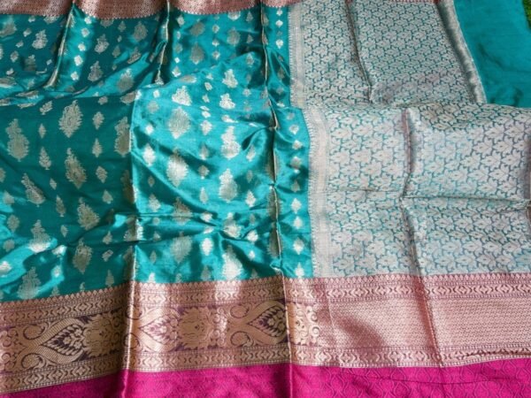 Soft Silk Saree - Vastra ShringarSAREEVastra ShringarVastra ShringarVS150Soft Silk Saree