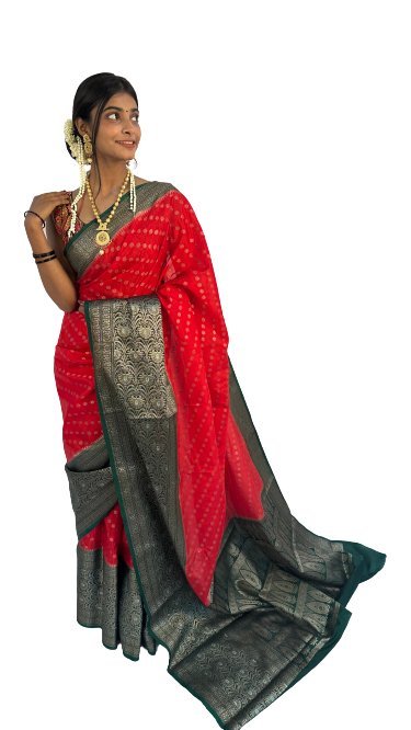 Warm Silk Saree with Antique Booti - Vastra ShringarSAREEVastra ShringarVastra ShringarWarm Silk Saree with Antique Booti